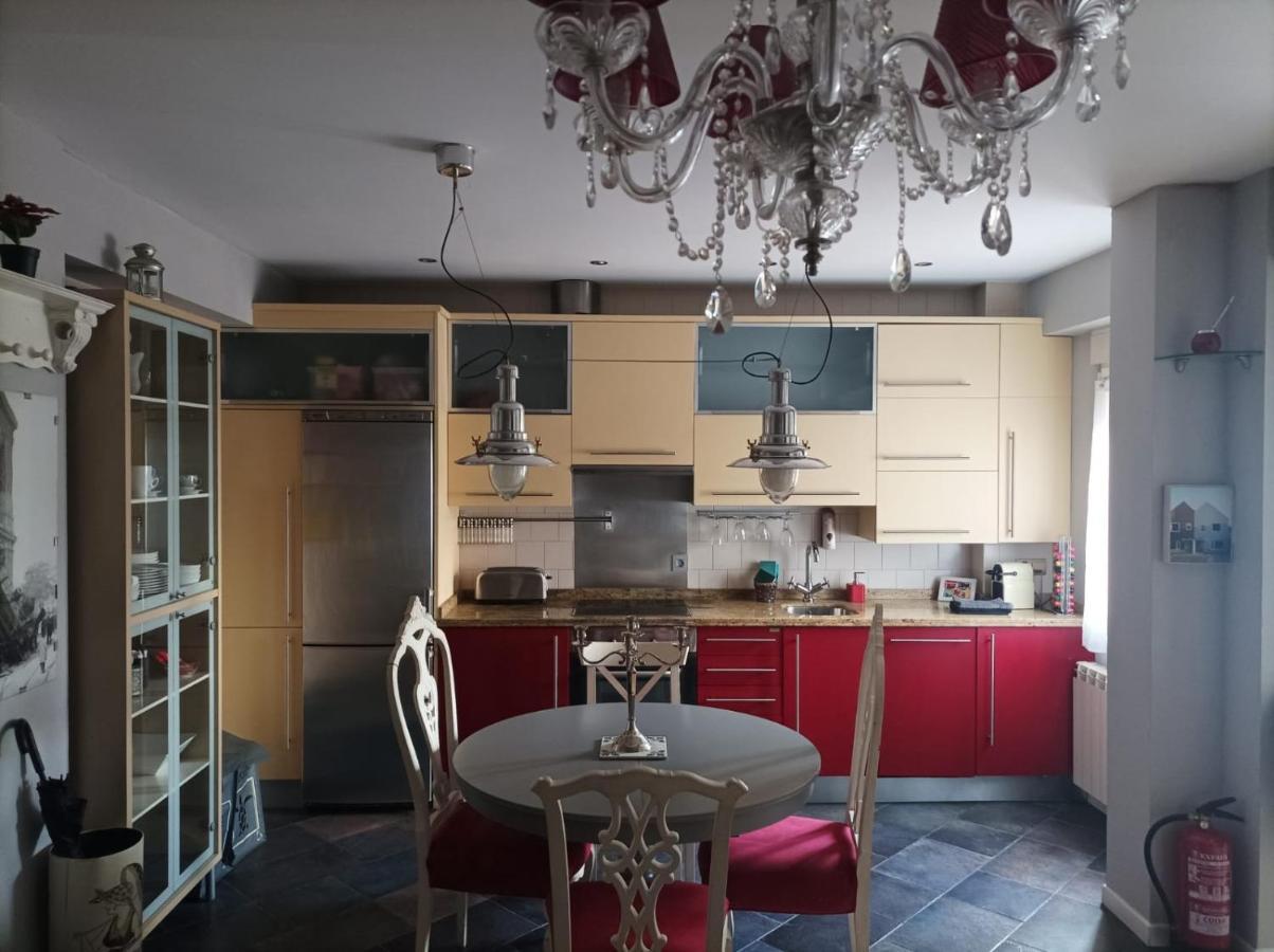 Apartamento San Quirce - Centrico Y Reformado- Wifi Y Netflix Valladolid Kültér fotó