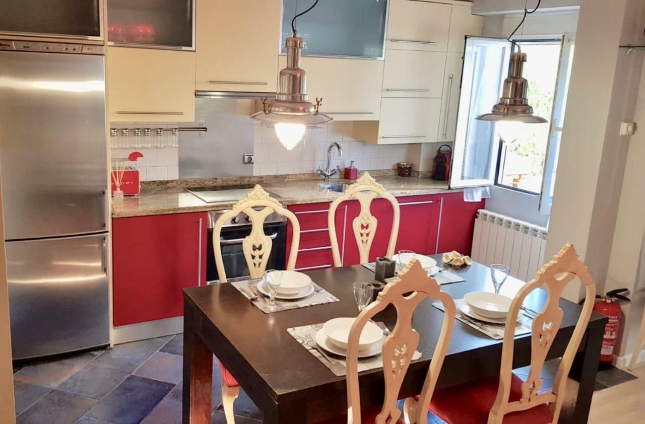 Apartamento San Quirce - Centrico Y Reformado- Wifi Y Netflix Valladolid Kültér fotó
