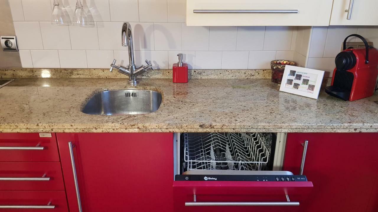 Apartamento San Quirce - Centrico Y Reformado- Wifi Y Netflix Valladolid Kültér fotó