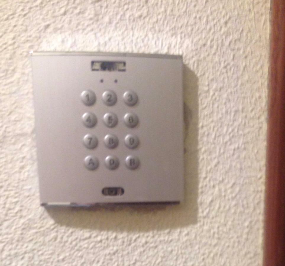 Apartamento San Quirce - Centrico Y Reformado- Wifi Y Netflix Valladolid Kültér fotó