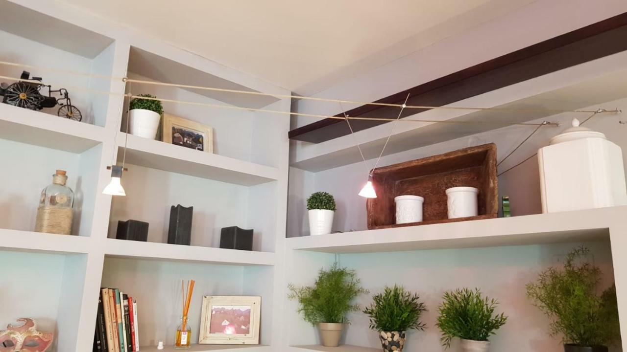 Apartamento San Quirce - Centrico Y Reformado- Wifi Y Netflix Valladolid Kültér fotó
