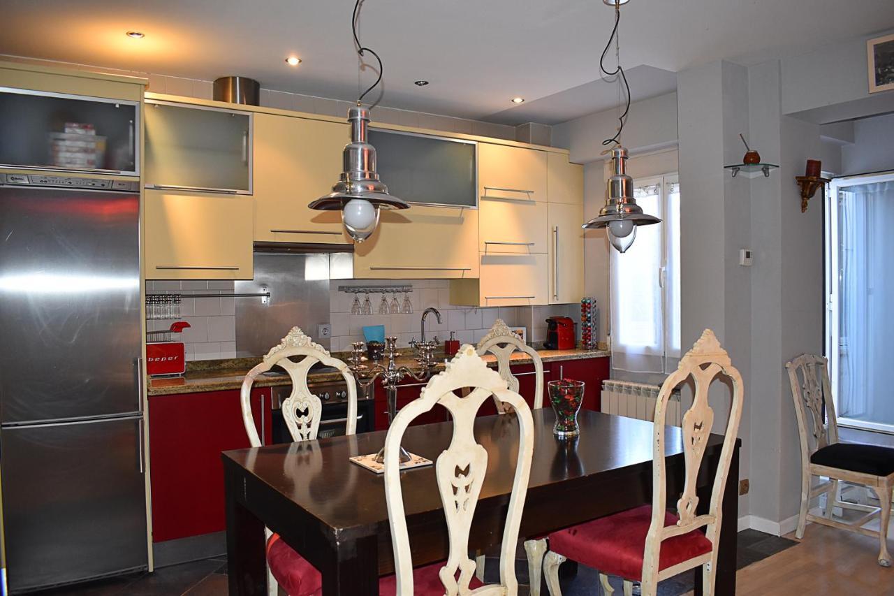 Apartamento San Quirce - Centrico Y Reformado- Wifi Y Netflix Valladolid Kültér fotó